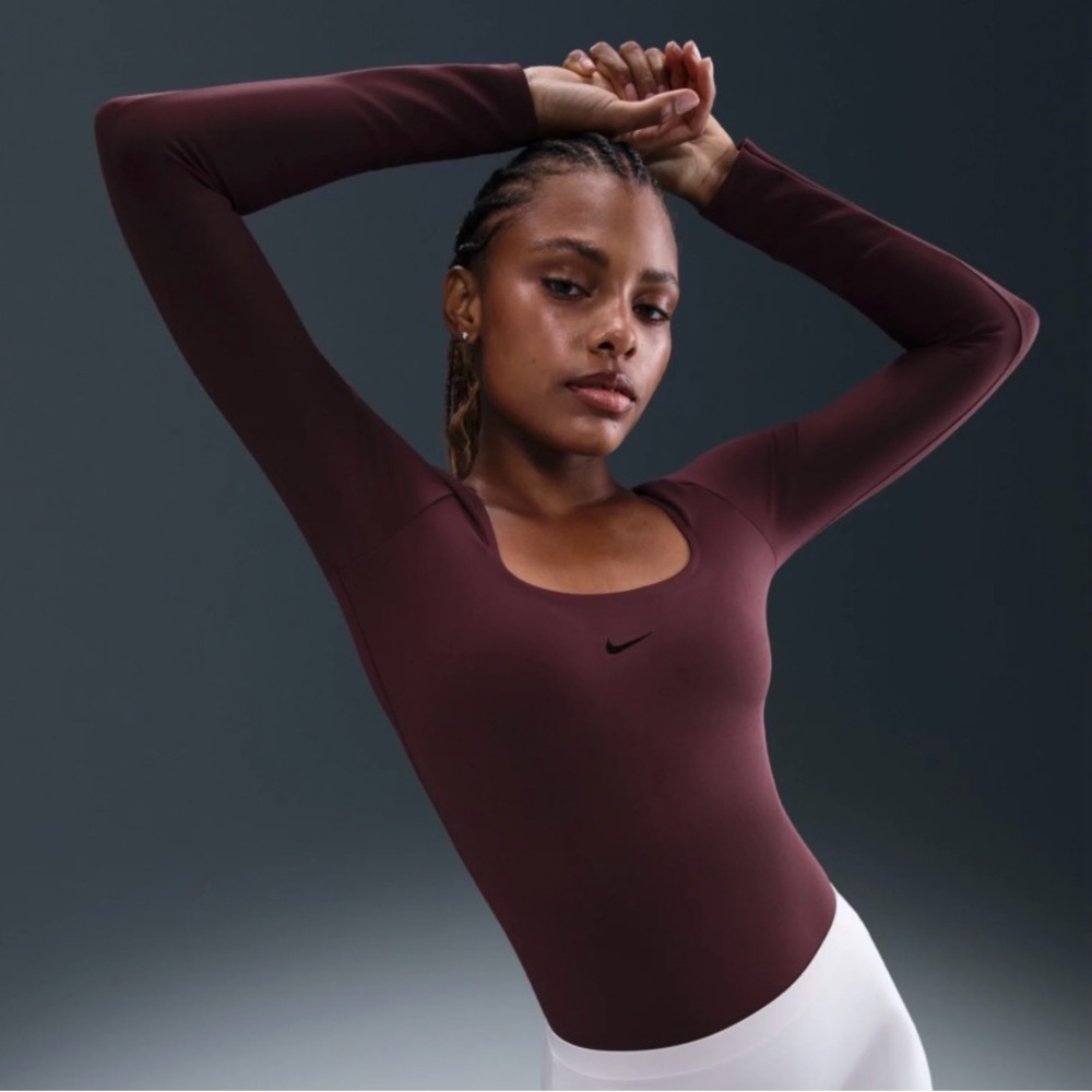 Nike Form Long-Sleeve Bodysuit - NWT